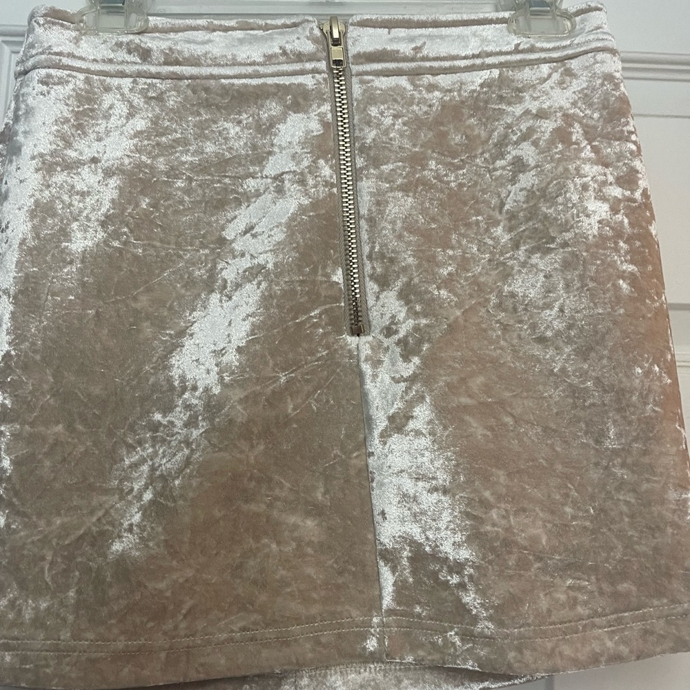 Velvet never worn short zip up adorable!